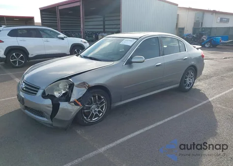 2005 Infiniti G35 from USA, damaged, VIN JNKCV51E65M211644